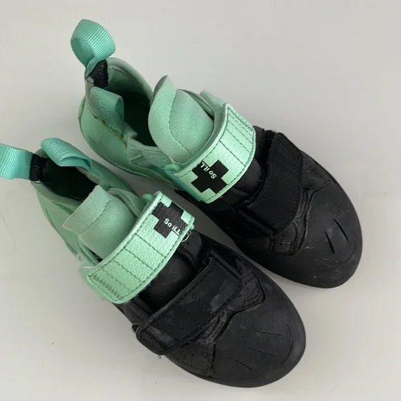 SO iLL Street LV climbing shoes womens size 7 37.5 but fits 5.5-6 - Picture 3 of 8